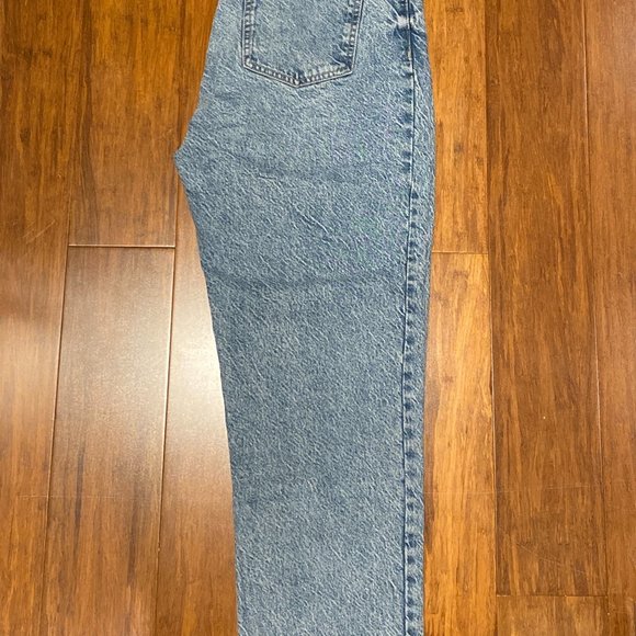 ZARA Mom Jeans - Picture 2 of 3